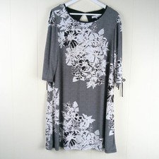 Sandra Darren Floral Shift Dress Plus Size 14W Gray 3/4 Sleeves Knee Length 