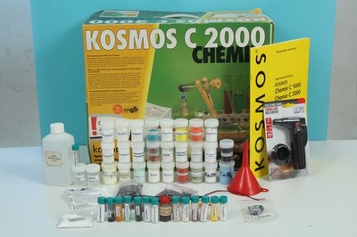 Kosmos Chemie C 2000, gut/s.g. erhalten, auf C4000, C1, C2 teilweise erweitert