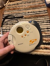 Sony Walkman D-SJ301 S2 Sports CD Player G-Protection -Tested, Working