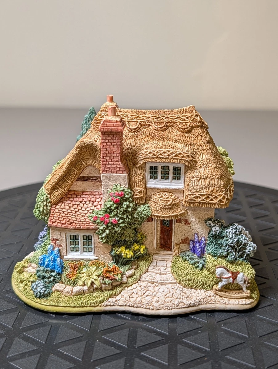 Preços baixos em Vilarejos e Casinhas Lilliput Lane colecionável