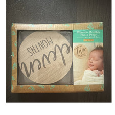 aden  anais Wooden Monthly Photo Props Beige Baby Milestone Keepsake