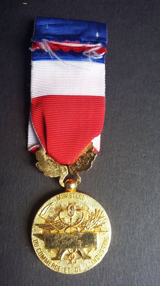Médaille du travail personnalisée à proximité d’Orange
