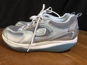 shape up tennis shoes