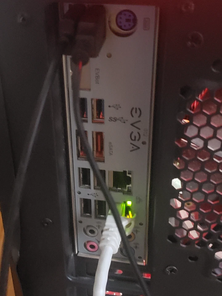 EVGA Classified Super Record 2 (SR-2) W/ 2 Xeon x5650 48GB RAM 270-WS-W555-A2 - Image 3 of 3