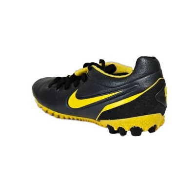 Nike Bomba Finale Men's Soccer Turf, US 5.5, Black/Yellow, 415118