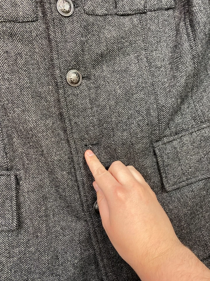 Abrigo con Hebilla Grande Gris Mezcla de Lana Negro Etiqueta Chaqueta Informal Exterior Envejecido Foto 2 de 4