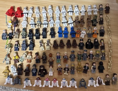 Lego Star Wars - HUGE Minifigure Lot figures w/ accessories)