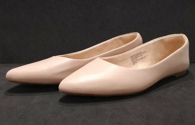 A New Day Pointy Toe Nude Flats Size 8 Leatherette Slip On
