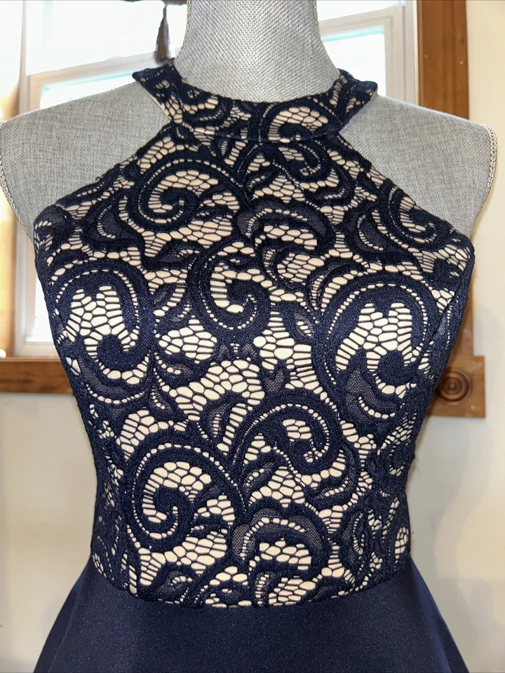 Vestido patinador junior para mujer B. Darlin encaje cuello halter azul marino talla 3/4 regreso a casa Foto 2 de 4