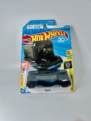 2018 Hot Wheels Zoom In Black Experimotors GoPro Track Camera Car 7/10 NEW