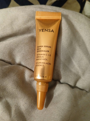 Yensa super serum silk concealer Concealer LIGHT 1  vit C E ferbulic essence 5ml