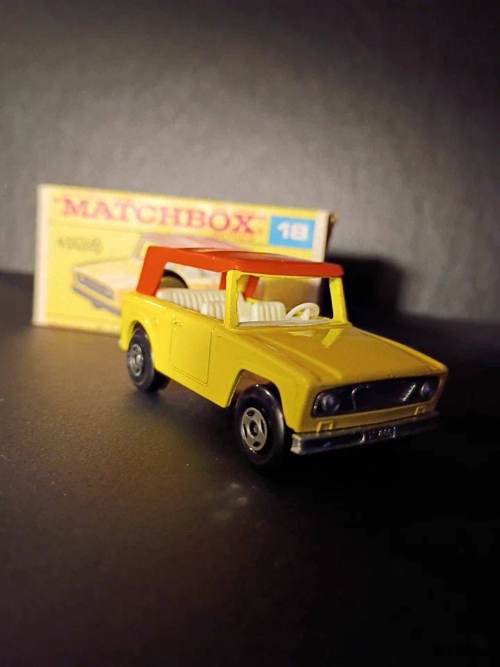 Matchbox #18 Superfast Field Car 1969 "MINT" W/Original F2 Reg Wheel Script Box - Image 3 of 4