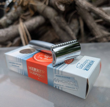 Merkur 3-Piece DE Safety Razor, Closed Comb, Heavy Smooth Matt Handle, Chrome