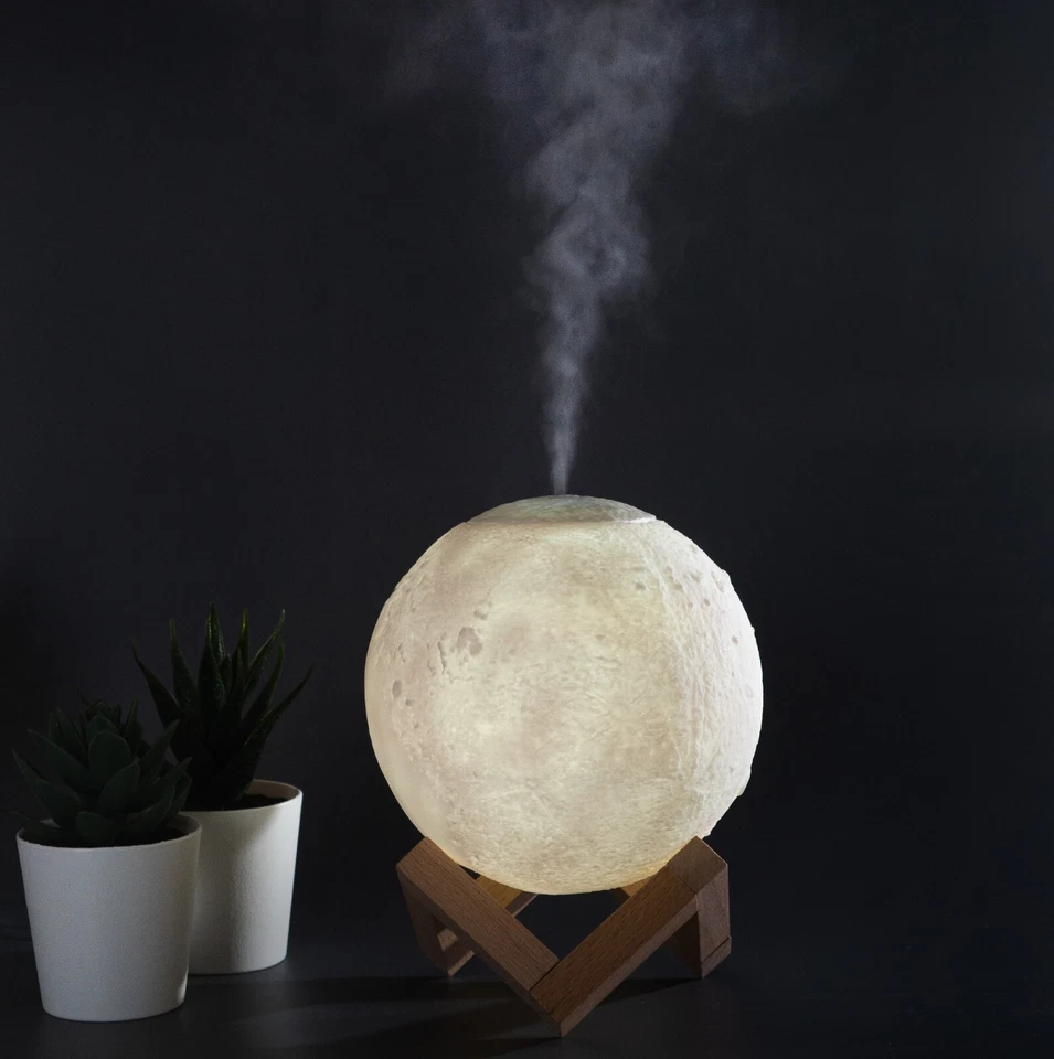 LED 3D Moon Lamp Humidifier – Moon Shaped Night Light Aroma Air Mist Diffuser - Image 3 of 4
