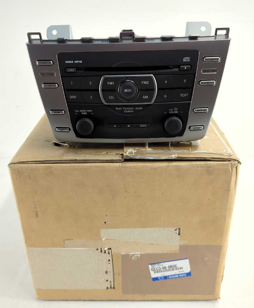 New OEM genuine Mazda AM FM 6 Disc CD Radio 2009-2010 Mazda6 GCC3