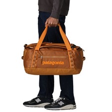 Patagonia Black Hole Duffel 40L - wasserfeste...