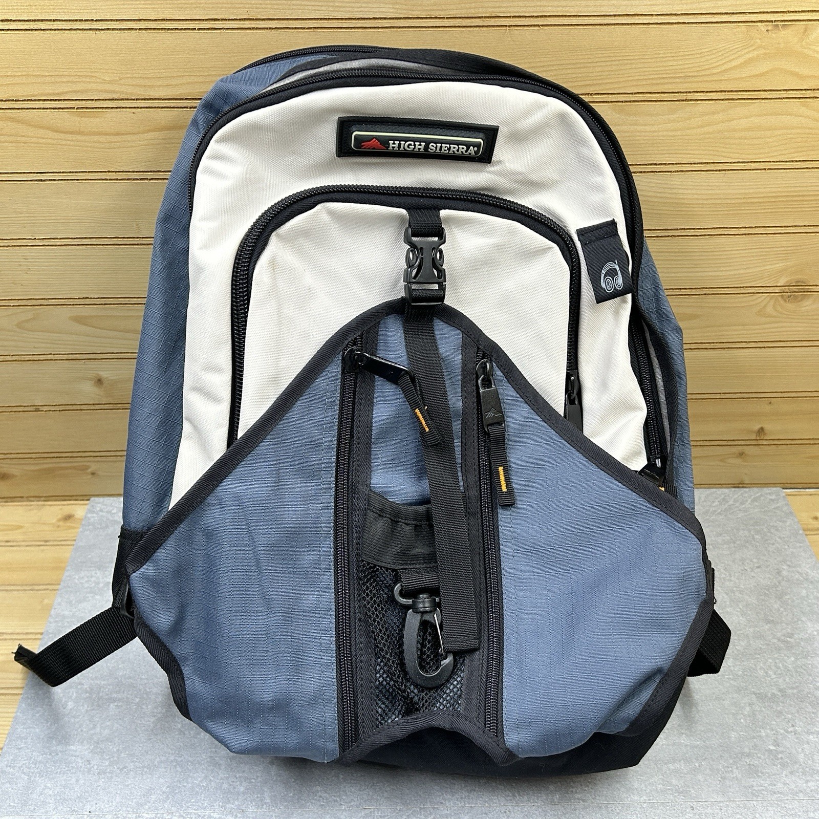 High Sierra Multi-Compartment Backpack Durable La… - image 1