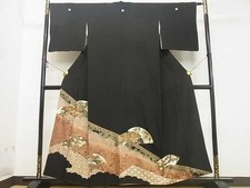 Heiwaya Kimono Luxury black tomesode piece embroidery flower pattern on the fan