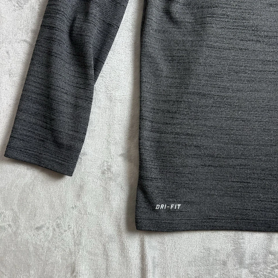 Camisa Nike Para Hombre XL Gris Colección Tiger Woods Golf Snap Manga Larga Rendimiento Foto 4 de 4