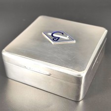 &bdquo;Signatur in Silber&ldquo; &ndash; Britische Meisterkunst mit Charakter