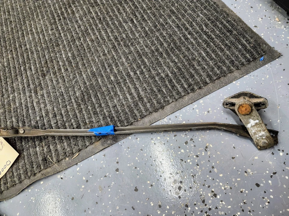 84-96 C4 Corvette стеклоочиститель коробка передач рычаг левый драйвер короткий - Изображение 2 из 3