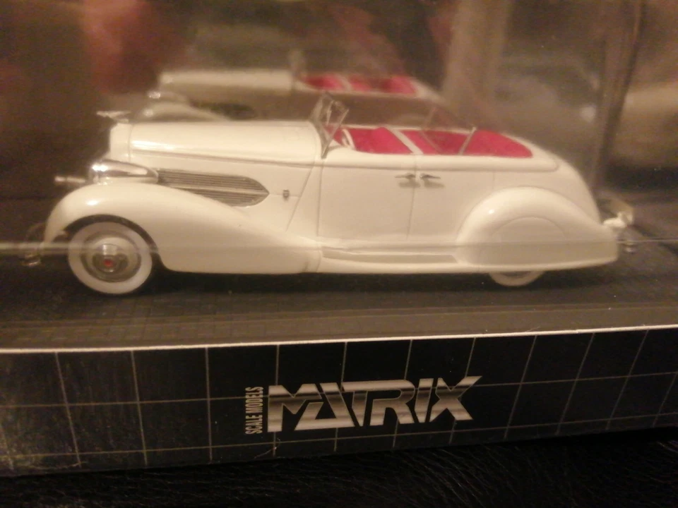 Matrix MX40406-041 Duesenberg SJ Bohman & Schwartz Convertible Sedan 1936  1/43 - Image 4 of 4