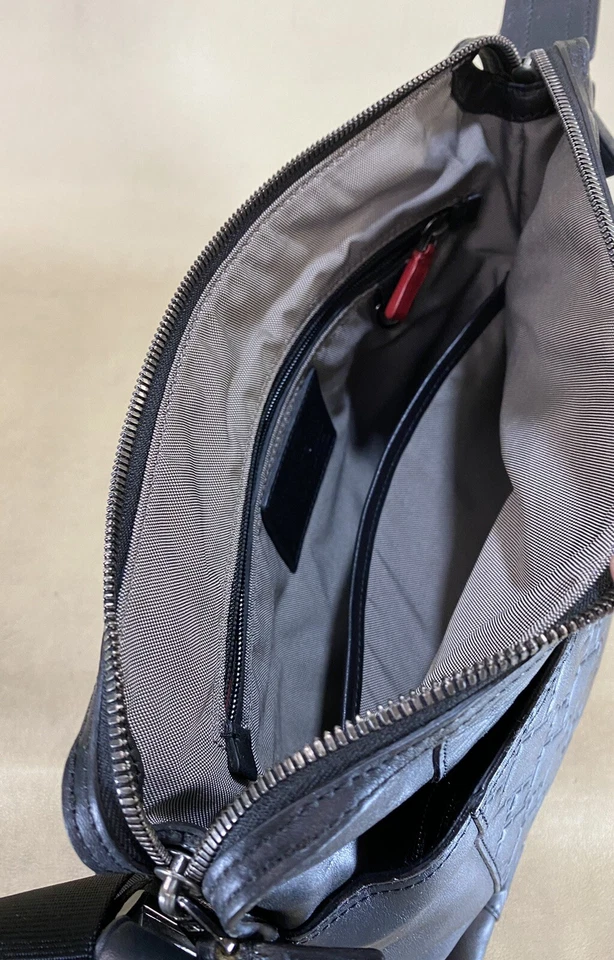 Preowned Tumi Ticon Crossbody Top Zip Black Leather Bag Tablet Case 31103DT - Image 4 of 4