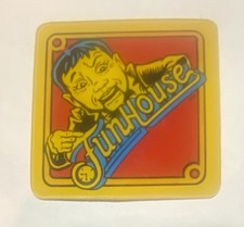 bally-funhouse-pinball-machine-original-plastic-promo-coaster-nos-nice