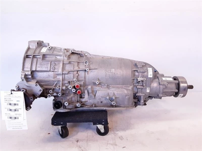 16-17 AUDI S8 Automatic Transmission 4.0L RHV - Image 3 of 4