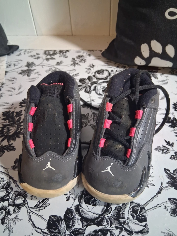 Nike Air Jordan 14 Retro Gris/Negro/Hiper Rosa 654971-028 Niño Pequeño Talla 4C Foto 2 de 4