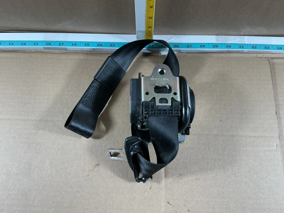 AUDI A4 2002-2008 - Cinturón de seguridad delantero izquierdo / retractor de cinturón de seguridad 602227000 OEM Foto 4 de 4