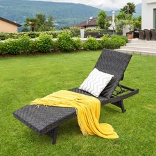 NNECW Padded Rattan Lounge Chair with 5-Level Adjustable Backrest for Patio