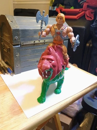 Mattel Masters of The Universe Vintage He-Man and Battle Cat MOTU Action Figure