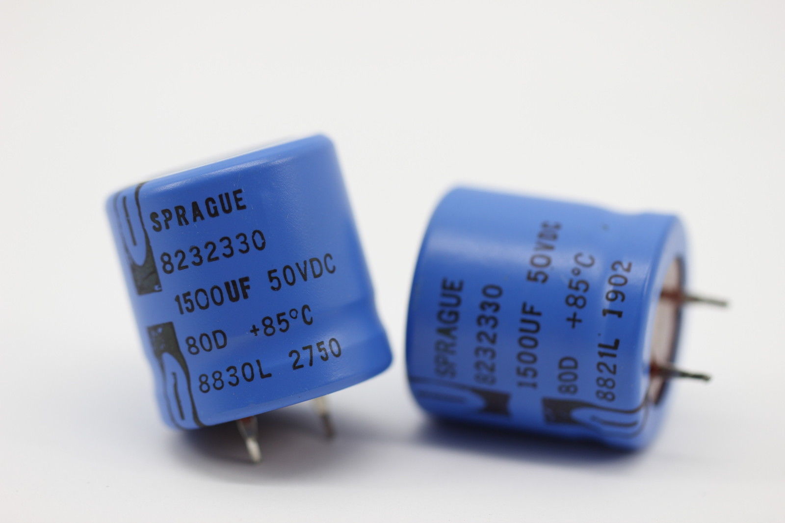 CONDENSATEUR ÉLECTROLYTIQUE SPRAGUE 15000uF 7,5V NOS 1 PC. NEUF ANCIEN
