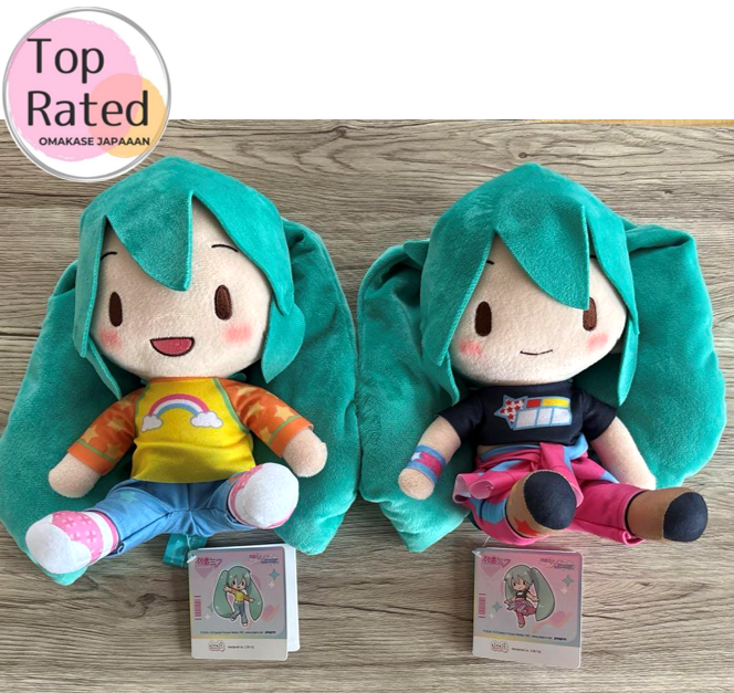 Hatsune Miku Love and Berry Fuwapuchi M Plush Toy Doll Set SEGA