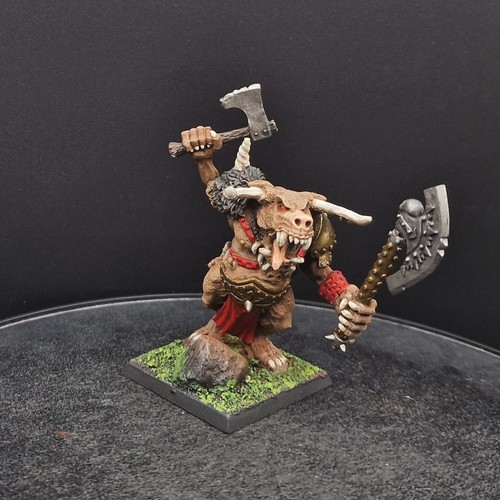 Pro painted Warhammer Fantasy Chaos Minotaur Lord OOP RARE Oldhammer 1980s - Picture 3 of 4