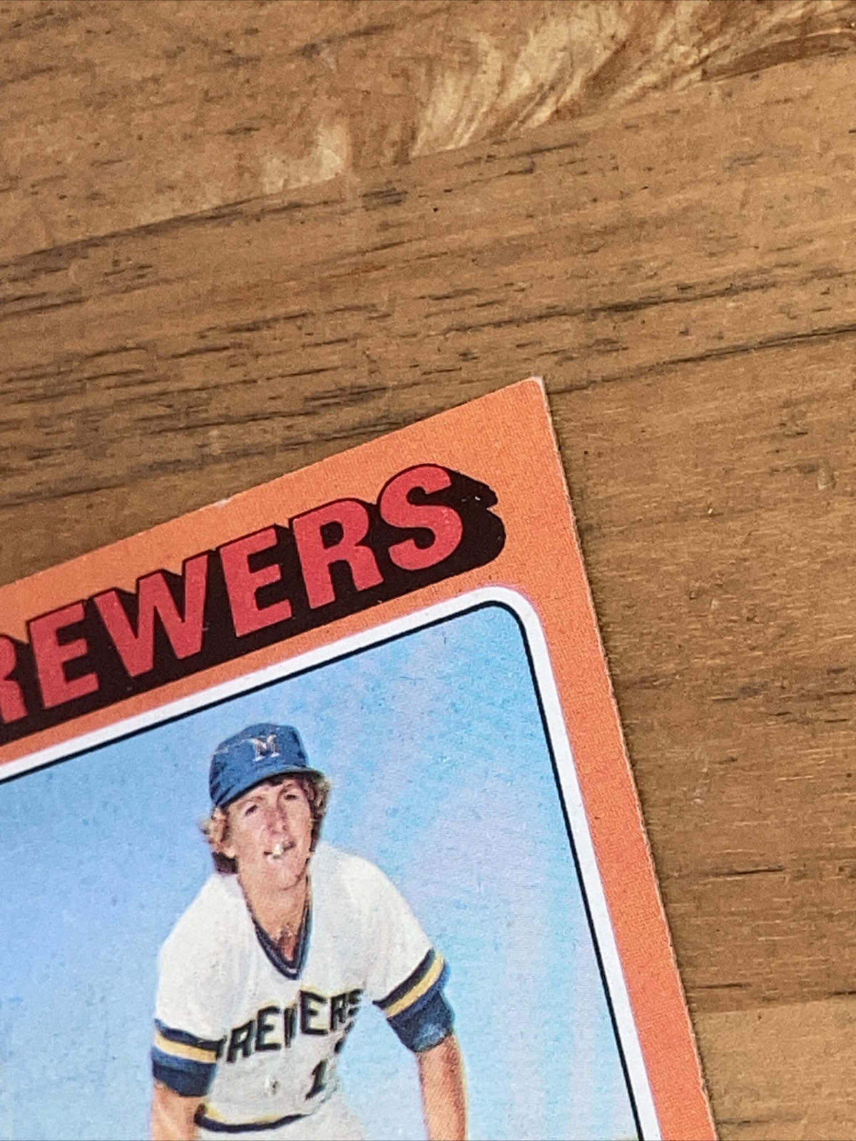 1975 Topps 223 Robin Yount Rookie Card, G Crease MLB HOF Vintage