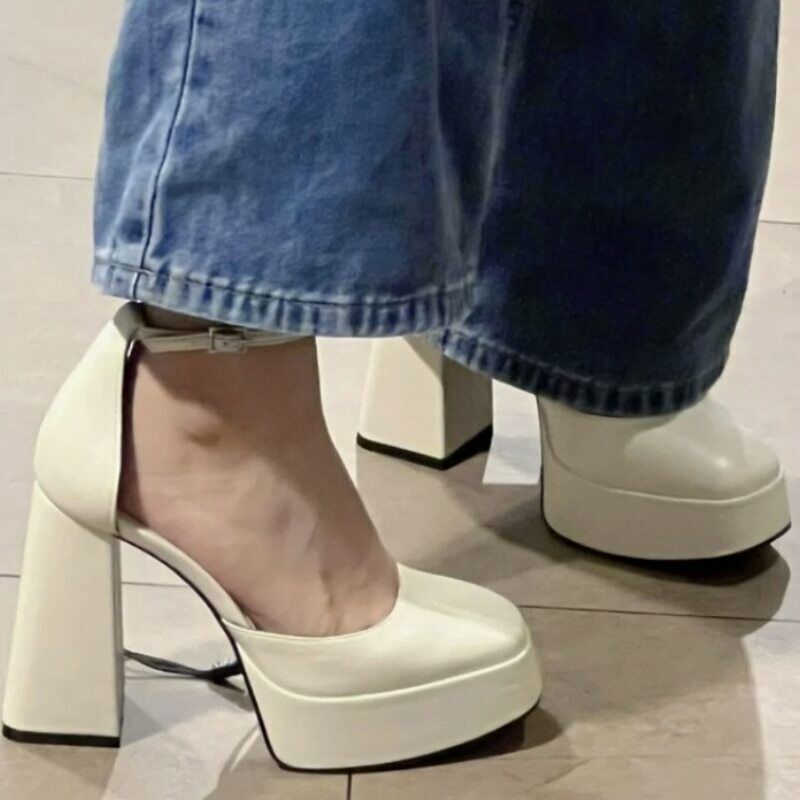 Women's Fashion Square Toe Buckle Heels Chunky Outdoor Sandals-image