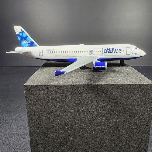 jetBlue Airbus Diecast Plane Airplane RealToy - Picture 8 of 10