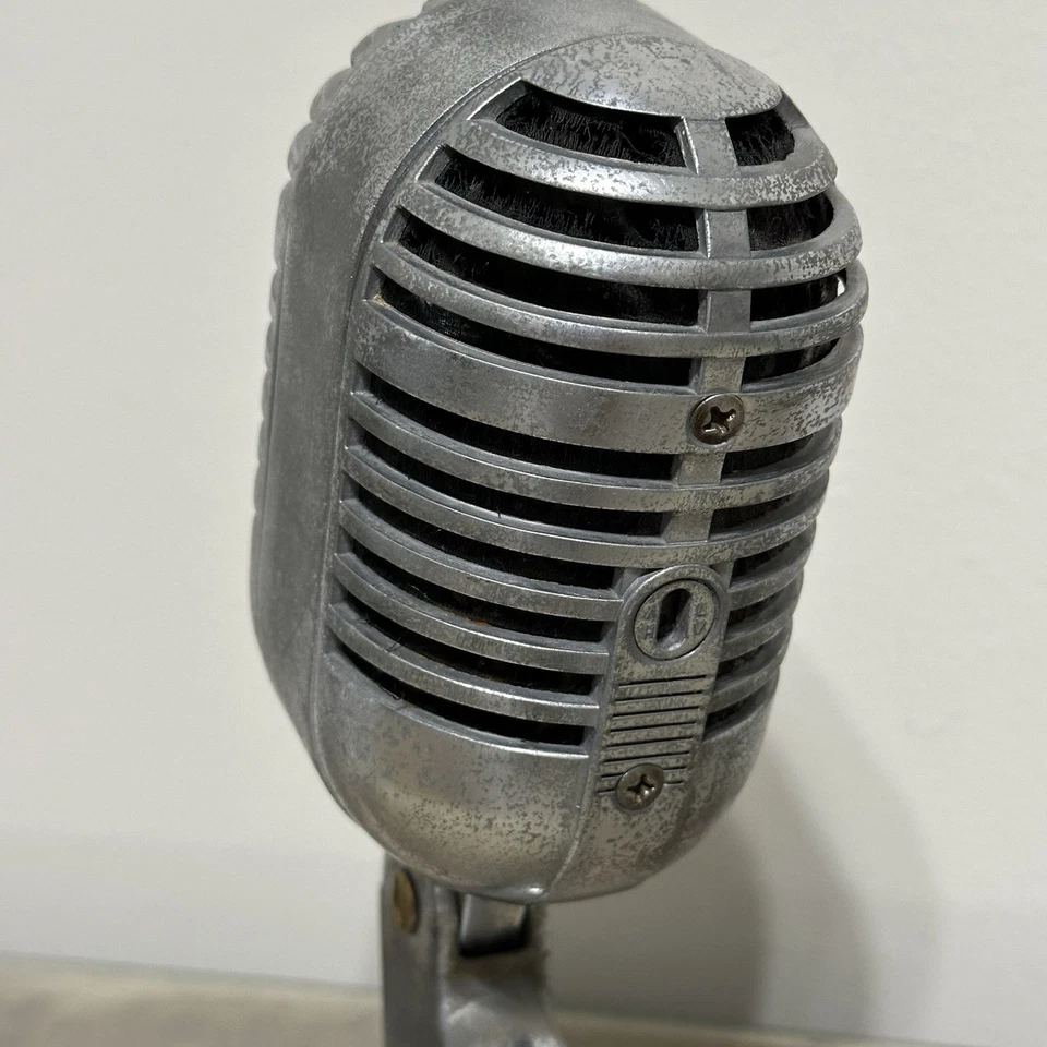 Vintage 1940's Electro Voice 726 Cardyne 1 Dynamic Microphone - Image 3 of 4