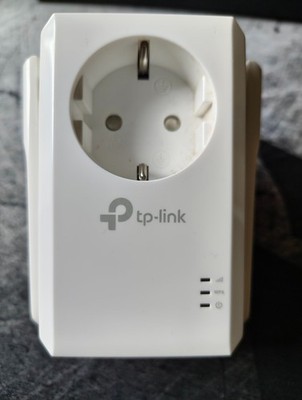 tp-link  300Mbps wifi extender (TL-WA860RE)