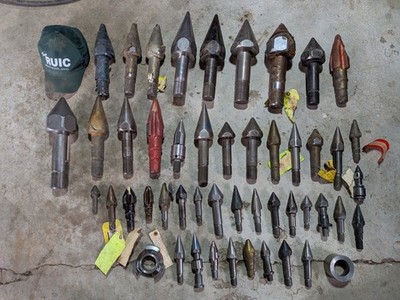 47 Screw Tip Spikes For Injection Molding - Fabrication, Steampunk, Welded Art
