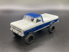 1977 Ford F-150 Ranger Explorer Lifted 4x4 Truck 1/64 Diecast Custom Greenlight