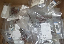 Carbon Composition Resistors 1/2 watt 825 pcs assorted Popular Values