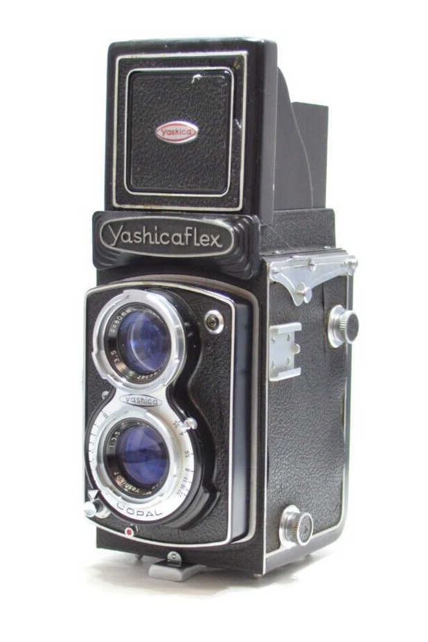 フィルムカメラ Yashica Yashicaflex Model C 80mm f/3.5 Near Mint】Yashica Yashicaflex Model C 6x6 TLR Camera 80mm f/3.5