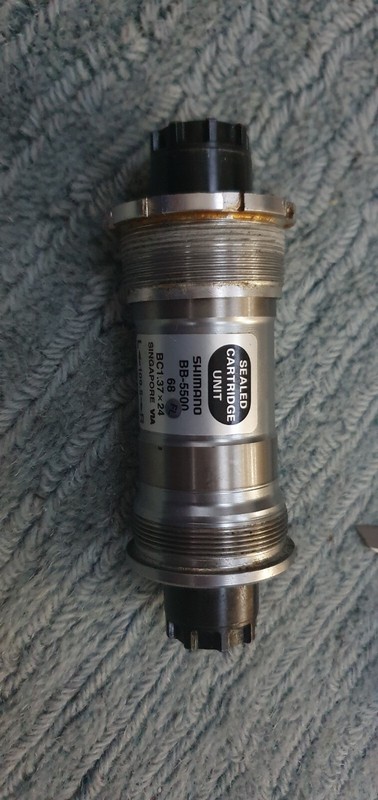 Shimano 105 BB-5500 Bottom Bracket 109.5 X 1.37 X 24 68mm 262900