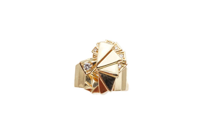 Spinning shop motion ring