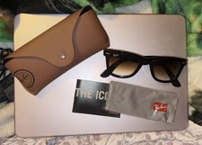 Brand New Ray-Ban Wayfarer Sunglasses - Unisex RB 2140