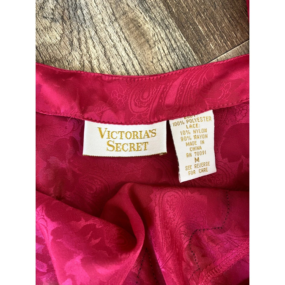 Vestido de renda vintage Victoria's Secret Gold Label rosa com preto M - Imagem 2 de 4