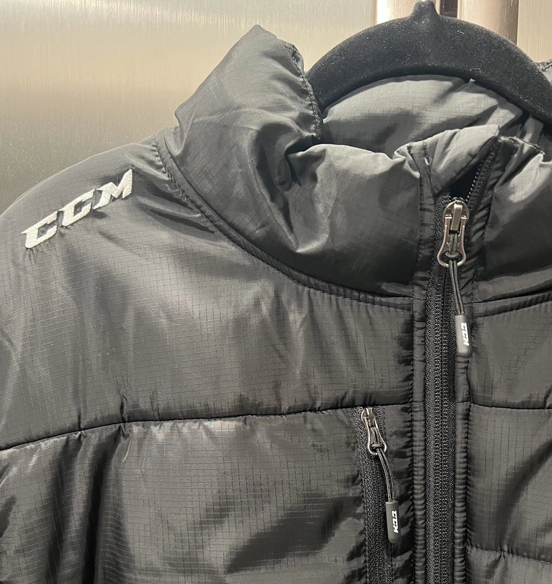 Ccm parka shop